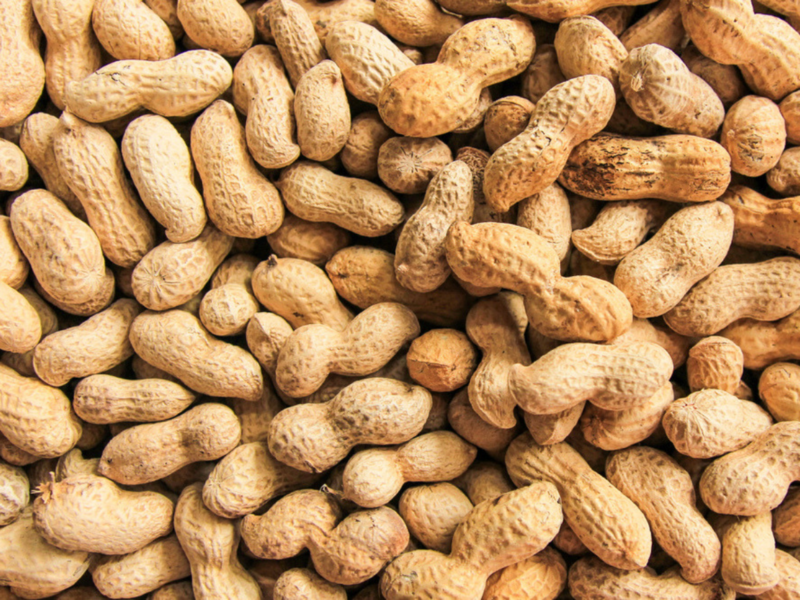 Peanuts - Best Dry Fruits For Diabetes And Their Benefits