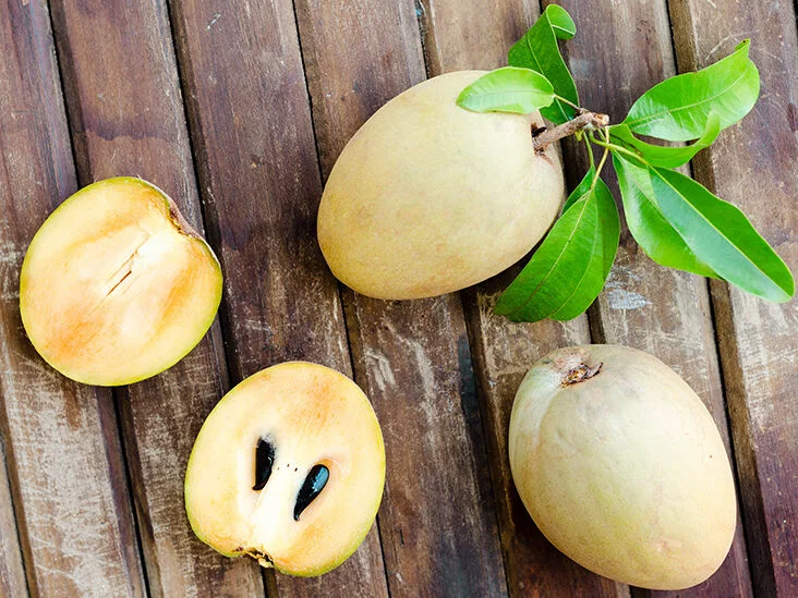 How To Eat Sapodilla Fruit Properly