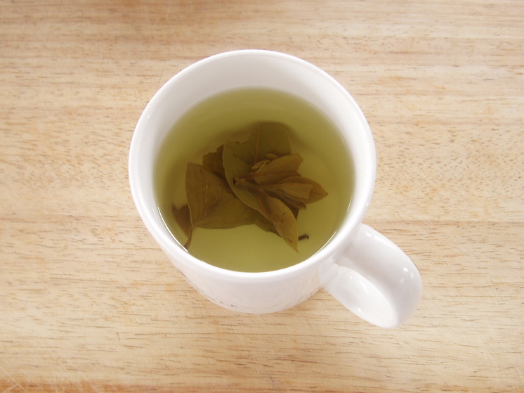 Benefits Of Persimmon Leaf Tea