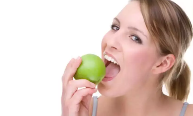 Are Apples Good Or Bad For Your Teeth?: All You Need To Know