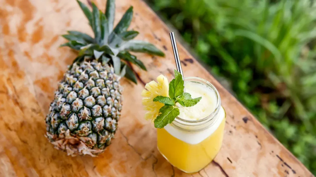 How Much Pineapple Juice Should You Drink Daily