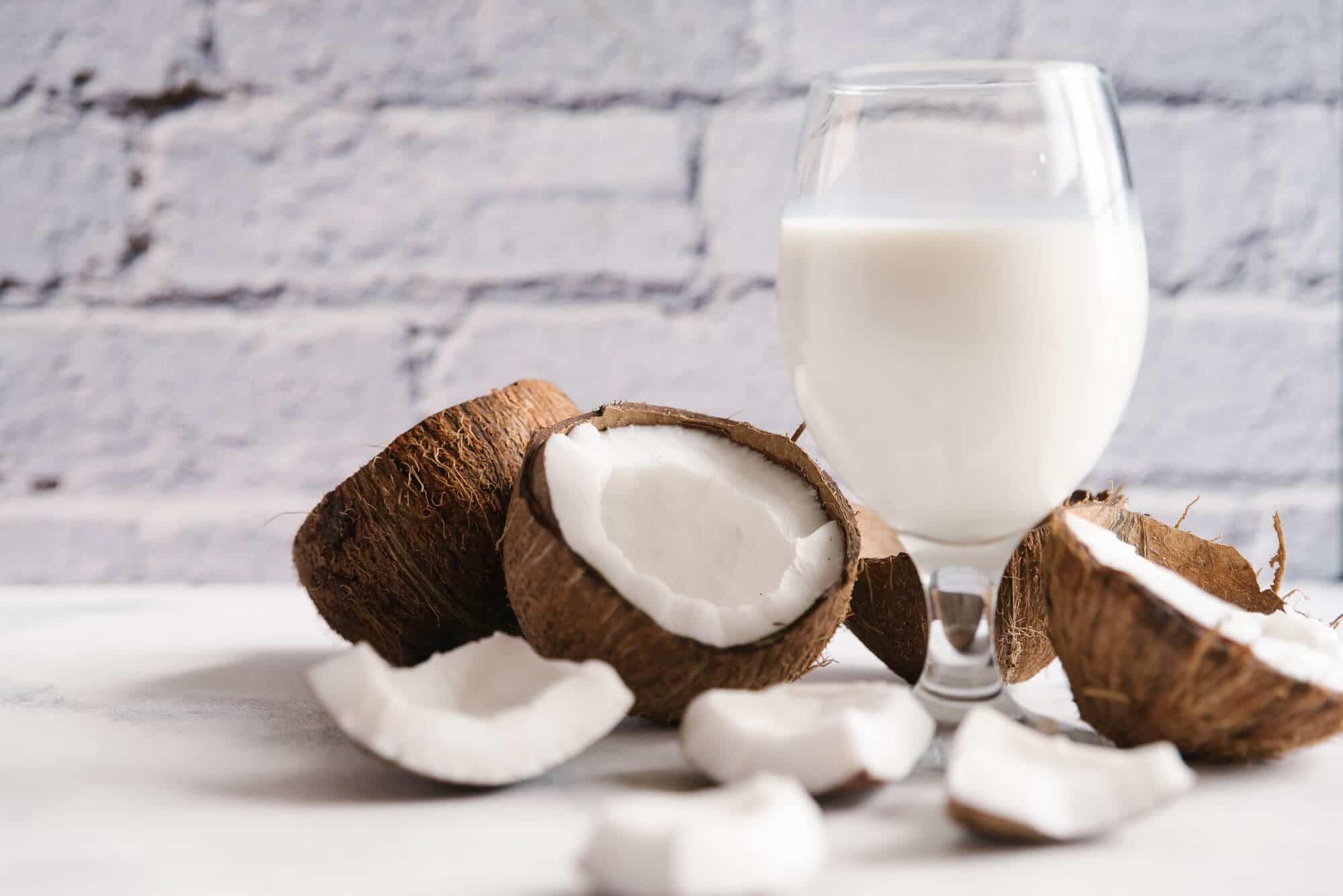 what-does-bad-coconut-milk-taste-like