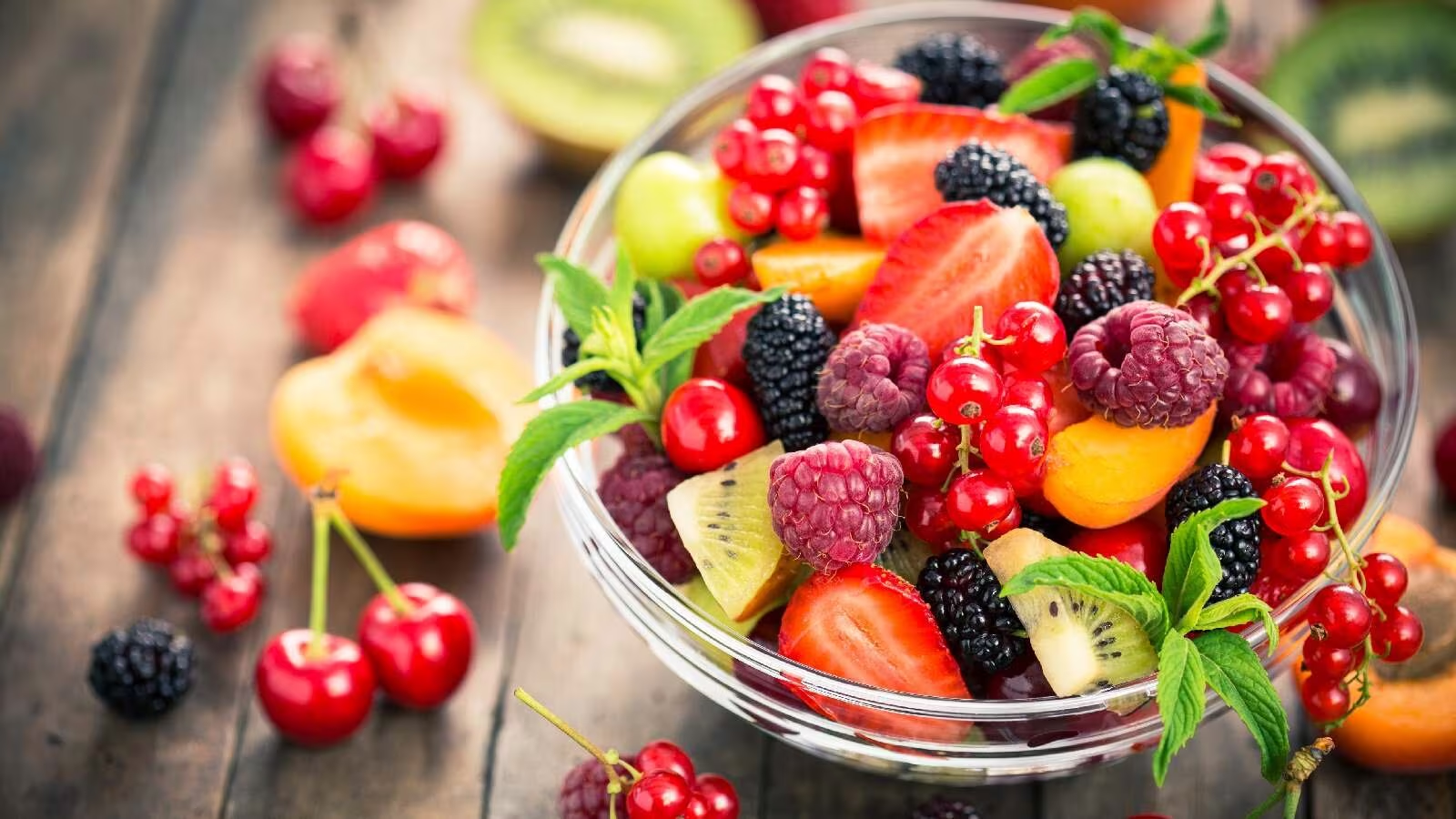 Is It Ok To Eat Fruit At Night? Is It Healthy For You?