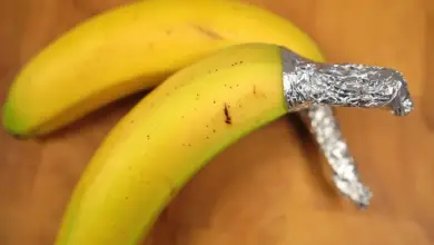 How to Keep Bananas Fresh with Foil