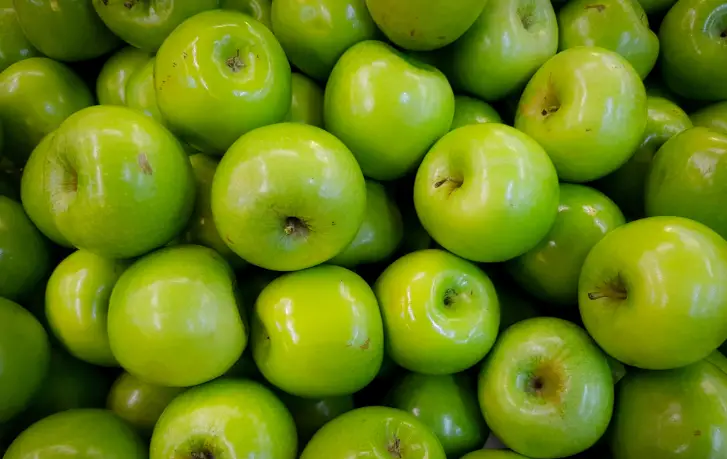 12 Incredible Health Benefits Of Green Apple